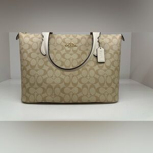 Coach Signature Tote Bag in Beige and White
